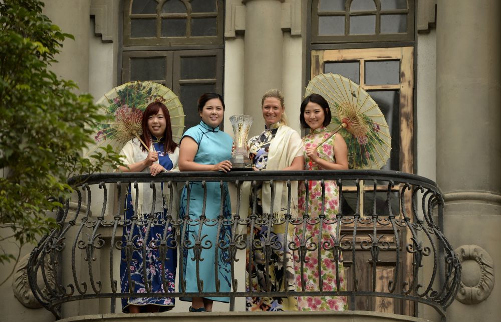 世界<em>女子</em>高球领先球手亮相冯小刚电影<em>公社</em> 女