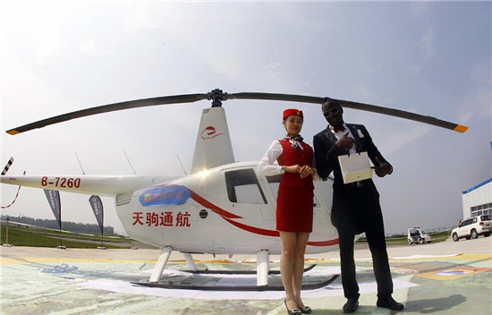 滴滴打车推出一号专机服务 飞10分钟998元被