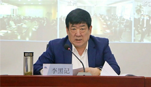 李黑记我们别无选择必须主动出击