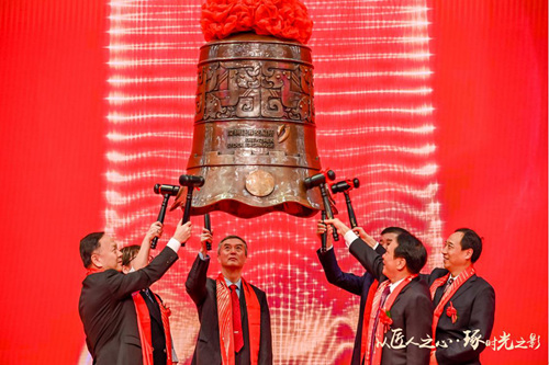 东鹏控股a股成功上市 打造世界级的"千亿东鹏"