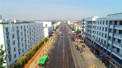 环境优美的铁门镇