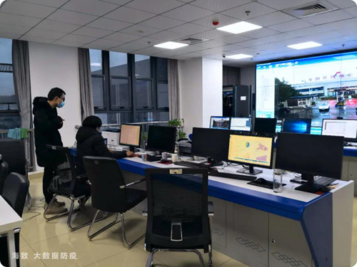 来不及休息,容不得懈怠,海致科技的"逆行者"们夜以继日,披星戴月,78