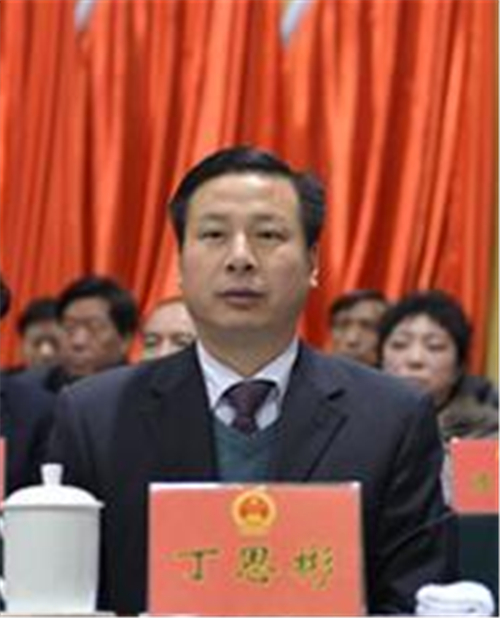 何逢阳任阜阳界首市委书记
