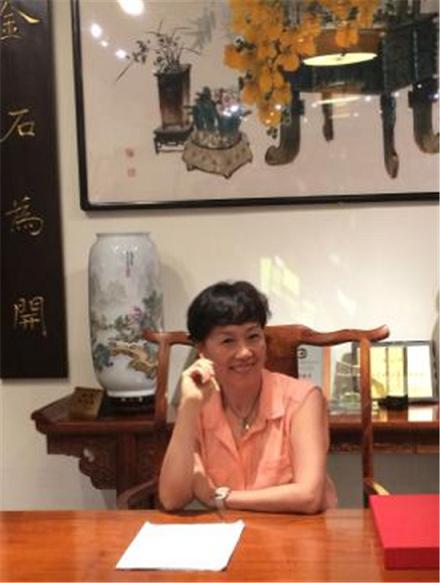 李艳云