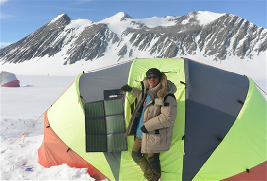 汉能移动能源产品为南极探险队员提供绿色电力
