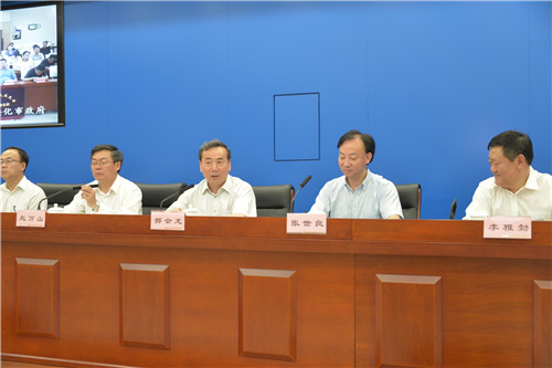 黑龙江省省委常委、副省长郝会龙发表讲话