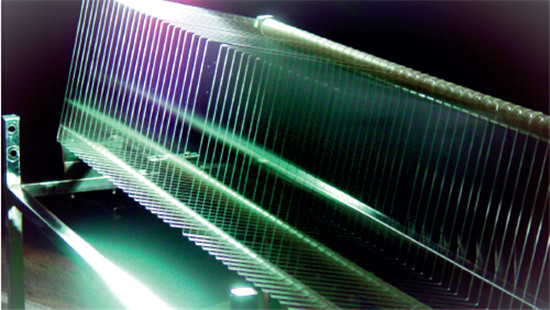 p34-5蚌埠玻璃工业设计研究院，自主研发生产的ITO导电膜玻璃产销量位居世界第一。