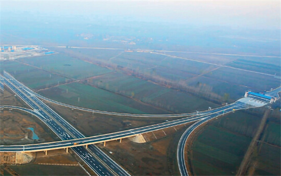p42-1合徐高速和泗许高速贯穿淮北市全境。