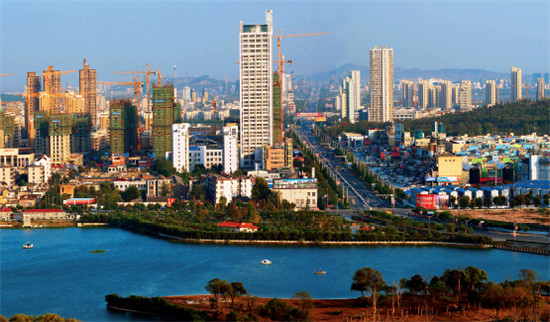 p107-1蚌埠城区远眺