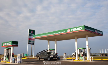 媒体周五报道称,全球油价的持续下跌迫使墨西哥国家石油公司大规模
