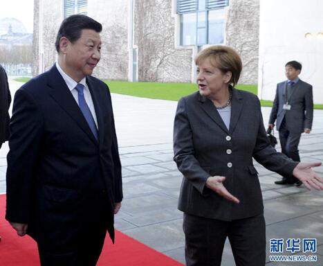 2014年3月28日，国家主席习近平在柏林同德国总理默克尔举行会谈。新华社记者张铎摄