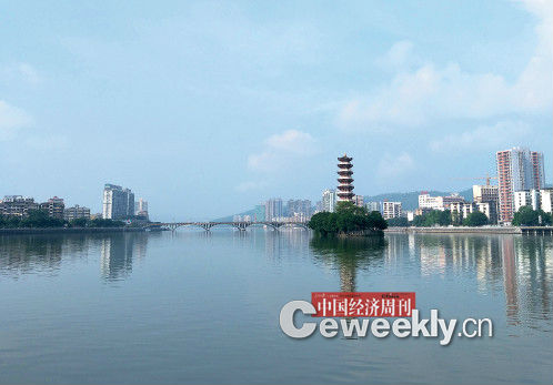 p60 2012 年，韶关市政府收回本已注入广东广建的核心资产——江心岛。