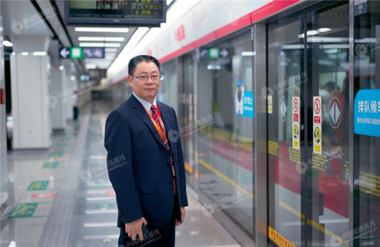 p53 G20杭州峰会期间，杭州杭港地铁有限公司总经理刘追明到地铁现场巡视。《中国经济周刊》视觉中心 首席摄影记者 肖翊 摄