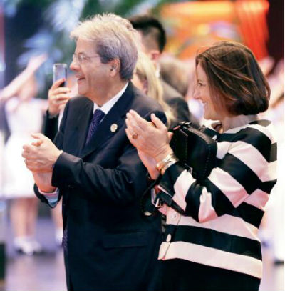 p38 意大利总理真蒂洛尼和夫人