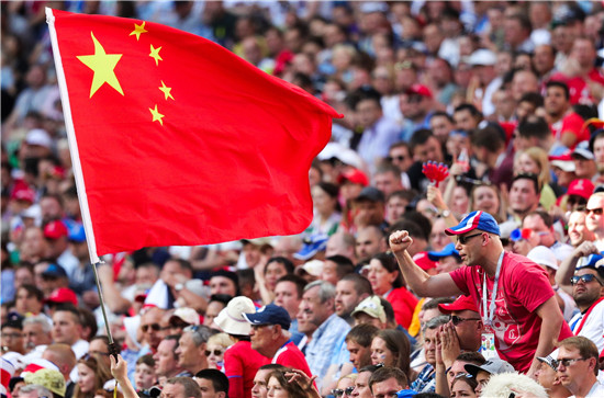 37 虽然中国队未能入围决赛圈，还是有不少中国球迷前往俄罗斯观战。6 月17 日哥斯达黎加对阵塞尔维