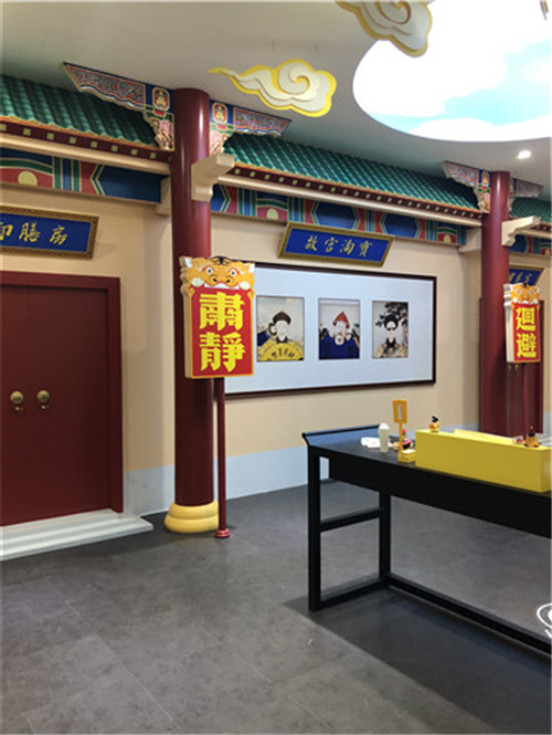 头戴微软hololens,故宫淘宝店的商品就会动起来