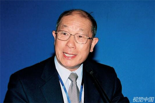 p51-刘仲藜 曾任财政部部长，1994年初又兼任国家税务总局局长。