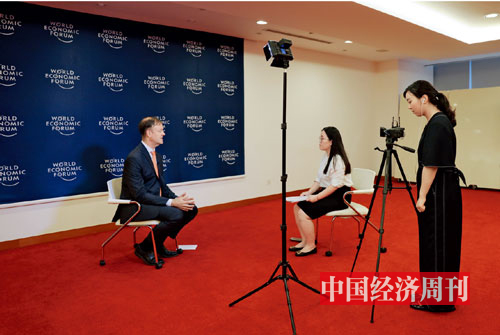 p24 世界经济论坛大中华区首席代表艾德维接受《中国经济周刊》记者专访《中国经济周刊》首席摄影记者 肖翊| 摄