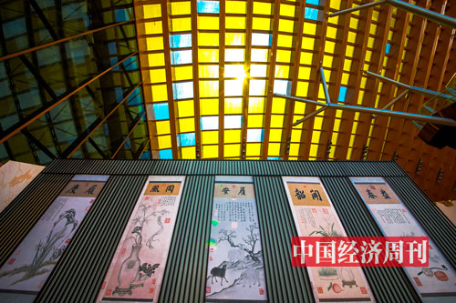 P80北京世园会中国馆“屋顶的黄色玻璃”实际是龙焱能源的太阳能电池