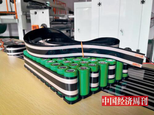 103-2 新材料应用于新能源电池领域 《中国经济周刊》记者 郭志强 摄