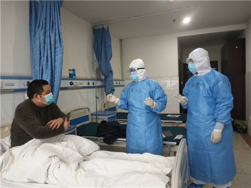 中国经济周刊-经济网讯 在河南新安县人民医院抗疫队伍中,有一支由普
