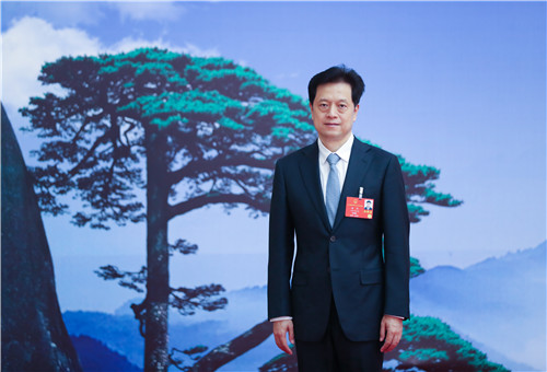 全国人大代表、宿州市市长杨军。