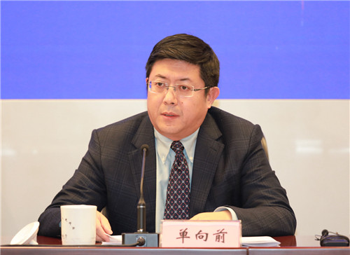 芜湖市人民政府市长单向前回答记者提问.