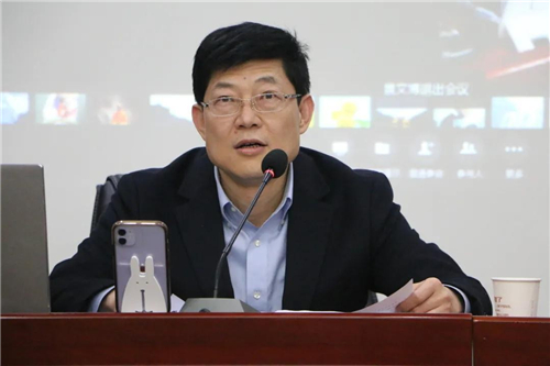 交流心得碰撞思想丨东岭集团首期岭先讲堂开讲