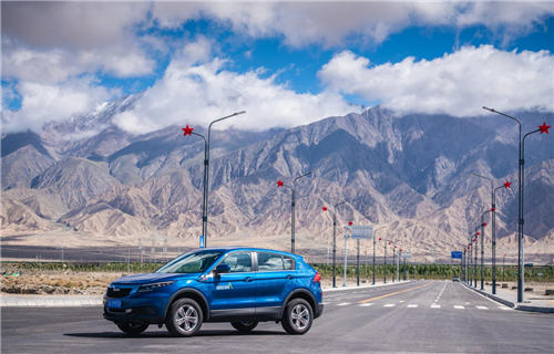 暑期自驾游火热 联动云租车特惠每日低至61元