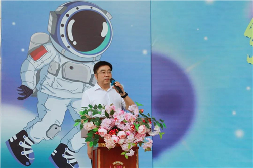 重庆两江巴蜀开学典礼 织梦追光 向星而行_重庆_区域