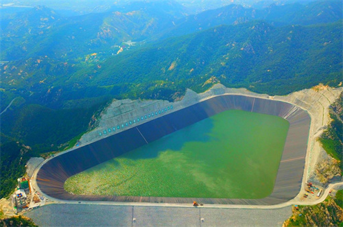 区域 山东 正文近日,山东沂蒙抽水蓄能电站2号机组达到额定转速并完成