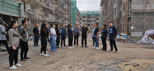 明方向抓实干|洛阳洛龙区定鼎门街道:开展第三季度"逐社区观摩整街道