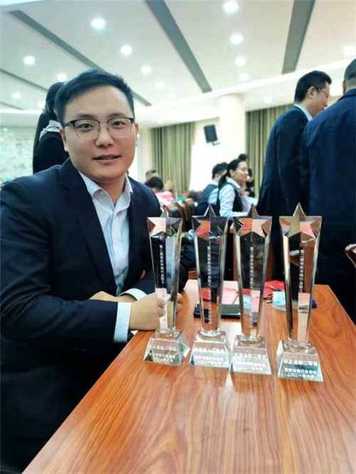 望江农商银行:在市银行业职工业务技能竞赛中斩获多重奖项