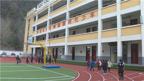 佛坪县城关小学图片