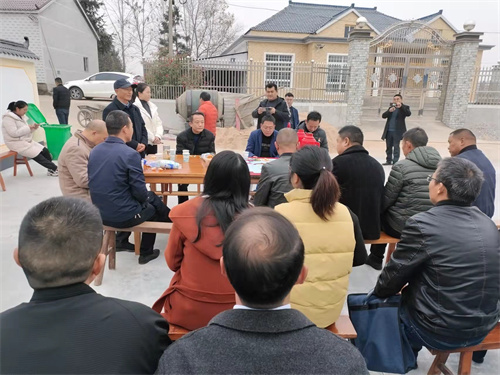 安徽望江县赛口镇村干部带头抓好人居环境治理让乡村颜值高起来