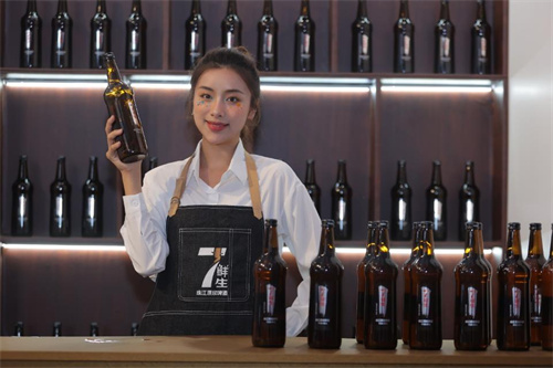 珠江啤酒发布3n品牌战略官宣易建联萧敬腾两大代言人