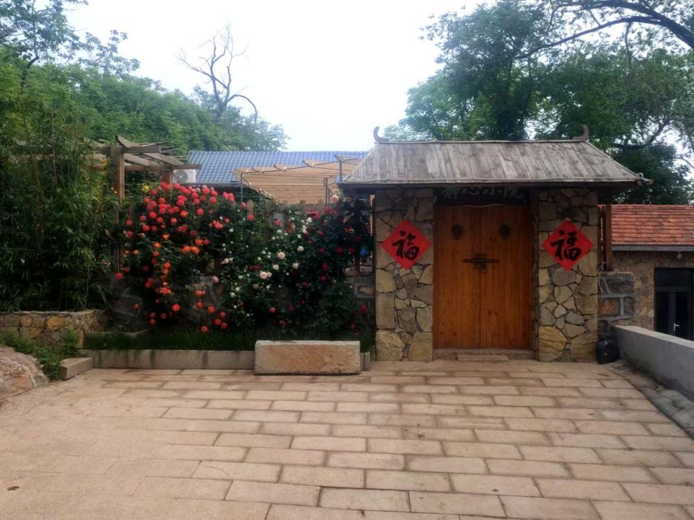 济南市南部山区外石村改善人居环境发展特色民宿拓宽乡村振兴之路