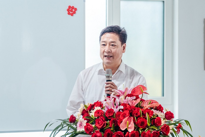 3、扬州市总工会党组书记、副主席蒋元峰致辞