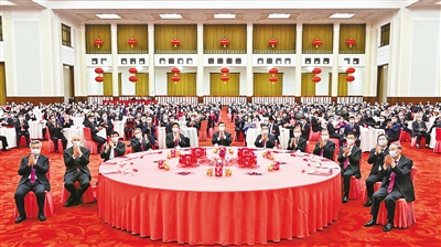 1月20日，中共中央、国务院在北京人民大会堂举行2023年春节团拜会。党和国家领导人习近平、李克强、